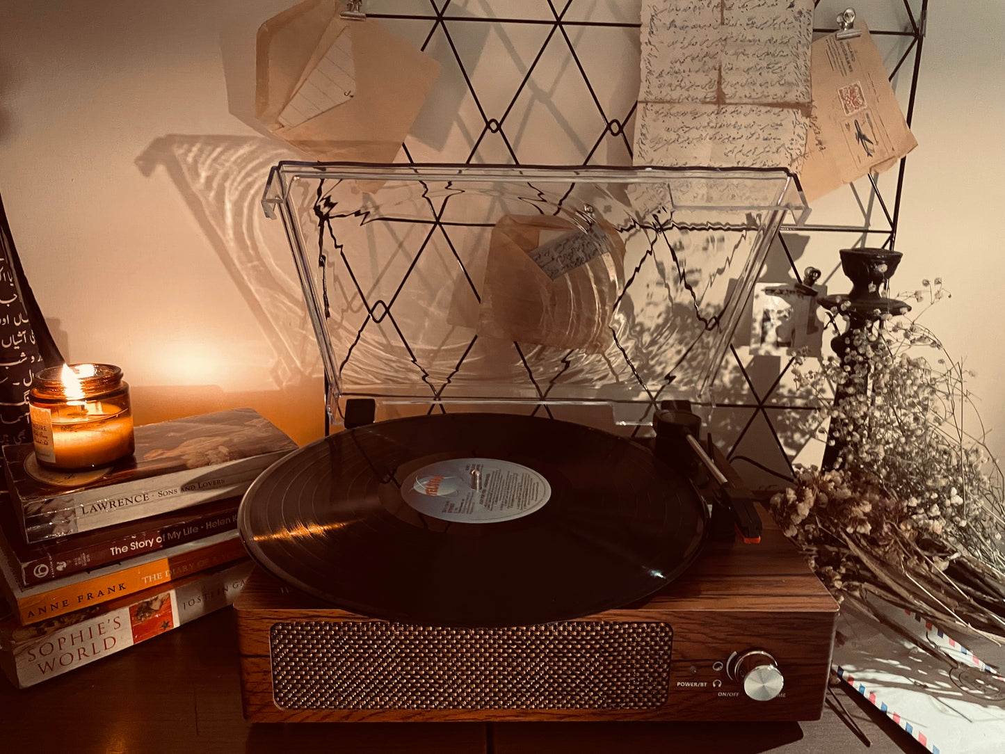 Functional Turntable with Bluetooth